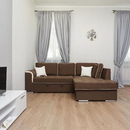 Apartment Zhukovskogo 17 Odessa Buitenkant foto