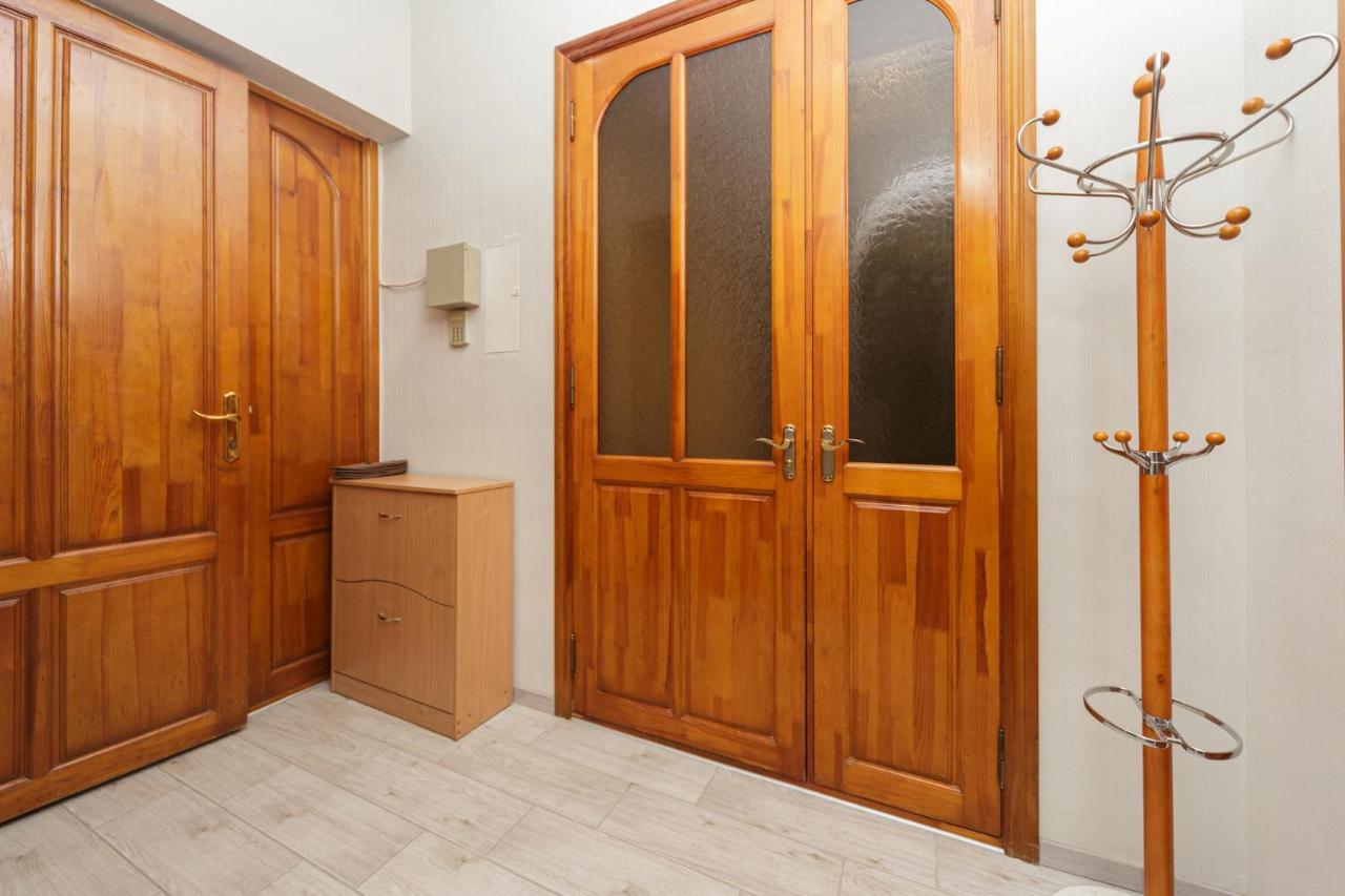 Apartment Zhukovskogo 17 Odessa Buitenkant foto